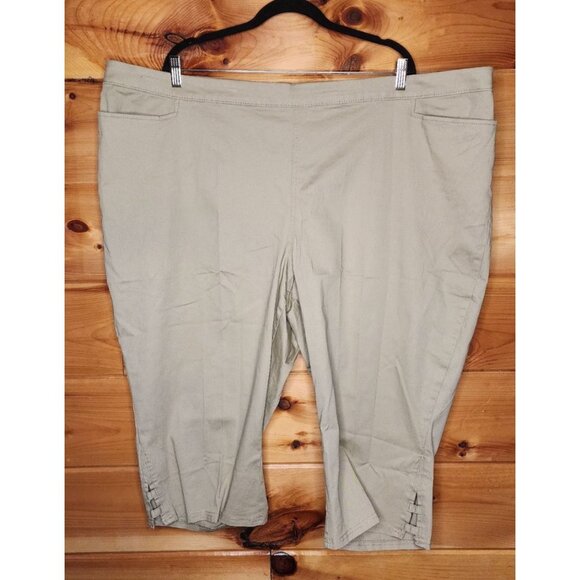 Catherines Essentials Plus Size 4X Capri Pull On With Front Pocket - Picture 8 of 10